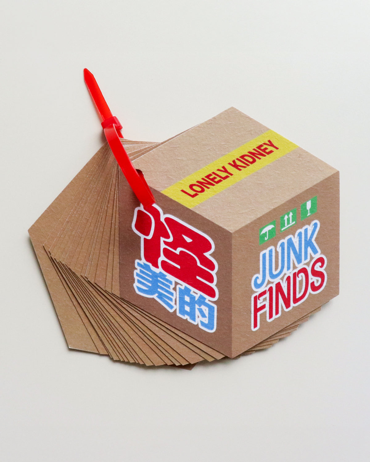 怪美的 JUNK FINDS | Zine